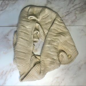 Vince Camuto Circle Scarf